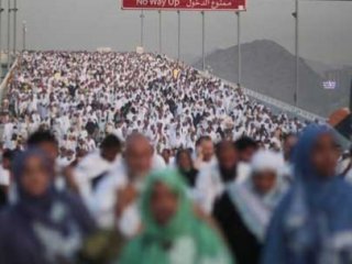 İran 'Mina İzdihamı İddiaları'nda Israrlı