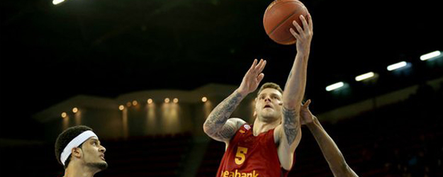 Galatasaray 3'te 3 Yaptı!