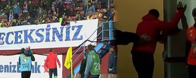 Avni Aker'de Şok! Onur Kapıyı Yumrukladı...