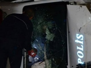 Polis Aracı Takla Attı