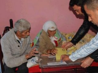 Şaka Değil Gerçek! Bu Köyde Bakın Kaç Kişi Oy Kullandı