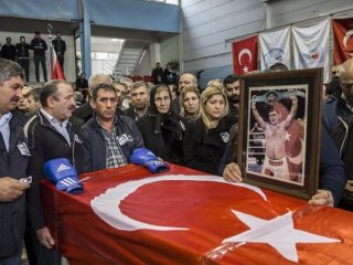 Son Yolculuğuna Uğurlandı