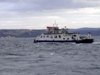 Seçim Günü Adalara Ulaşım Durdu