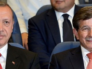 Davutoğlu'ndan Erdoğan'a Tweet
