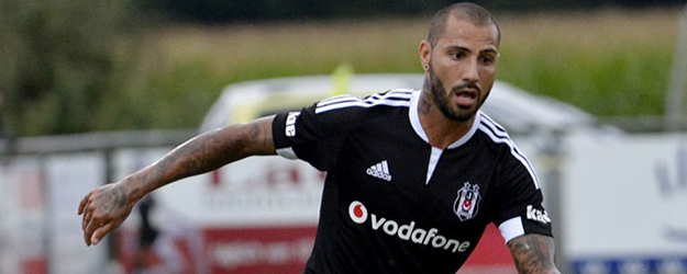 Sahne Artık Quaresma'nın!