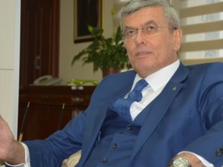 Bakan İpek'ten başörtülü hakim açıklaması