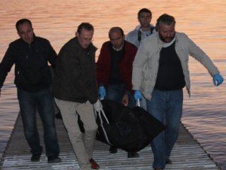 Denizde kadın cesedi bulundu