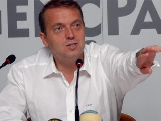 Cem Uzan geri mi dönüyor?