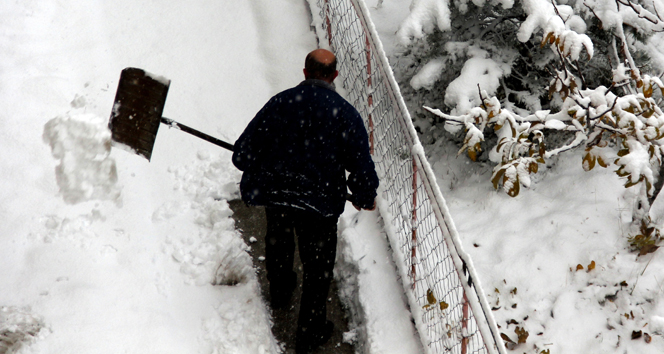 Yoğun Kar Yağışına Dikkat