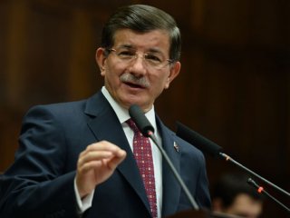 Başbakan Davutoğlu, Paris'teki Terör Saldırısını Kınadı