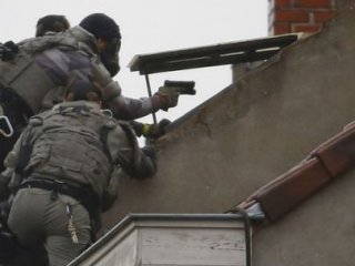 Polis IŞİD'in Avrupa'daki Başkentini Bastı!