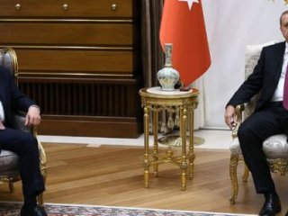 Hükümet kurma görevi Davutoğlu'nda!