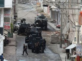 PKK'ya mühimmat taşıyan teröristler yakalandı