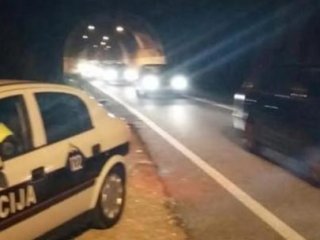 Bosna Genelkurmay Başkanı geçeceği tünelde patlama