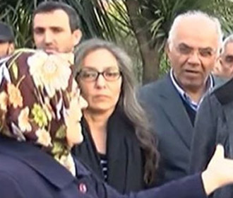 HDP'li Eylemcilere Yaşlı Kadın Tepkisi