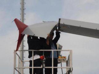 Uçağın Kanat Ucu Koptu