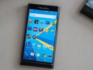 Blackberry Android Telefonunu Piyasada!