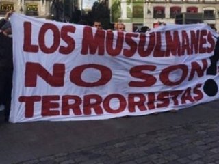 Maç Öncesi Anlamlı Pankart!