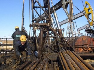 Rusya, IŞİD petrolünü gizlice satın alıyor!