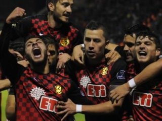 Eskişehirspor 10 Maç Sonra Kazandı