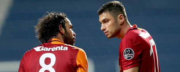 Selçuk'tan Burak Yılmaz'a Fırça!