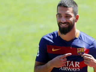 Arda Turan, bir hafta geç forma giyecek