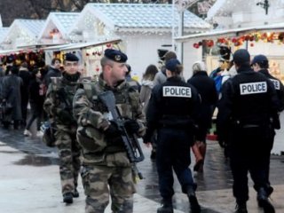 Fransa’da Terör Nedeniyle Anayasa Değişikliği