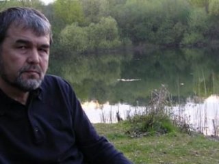 Özbek Muhalif Lidere Suikast Girişimi