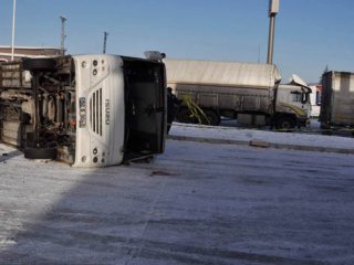 Öğrenci Servisi Kaza yaptı: 9 Yaralı