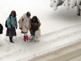 Yarın Bu İllerde Okullar Tatil