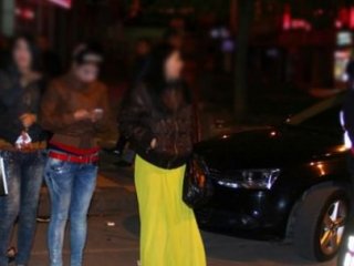 500 polisle düzenlenen baskında 75 gözaltı