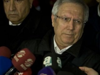 Aziz Yıldırım: G.Saray sahtekarlık yaptı