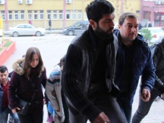 Kadın Bulma Vaadiyle Dolandırdılar