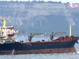 Rus Kargo Gemisi Boğaz'dan Geçti