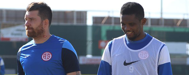 Antalyaspor'u Eto'o Çalıştırdı!