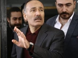 Akyürek ve 4 isme şartlı tahliye Kararı