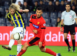 Fenerbahçe güle oynaya...