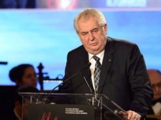 Zeman'dan Türkiye hakkında küstah sözler