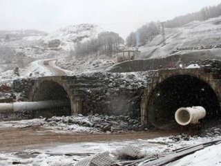 O Tünelde Işığa Bin 800 Metre Kaldı