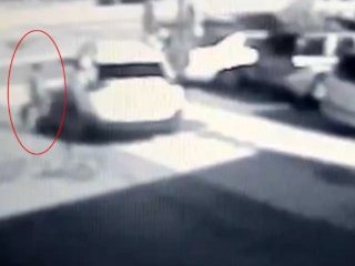 12 Yaşında 20'den Fazla Araba Çaldı