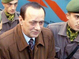 Çakıcı'nın Adamından Cezaevi Müdürüne Kurşun