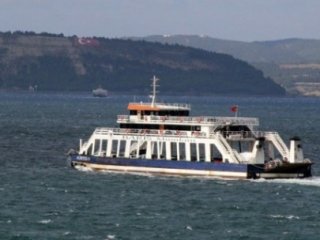Çanakkale'de Feribot Seferlerinde İptaller Var