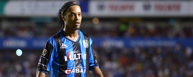 Ronaldinho'nun Transferi Şaka Çıktı