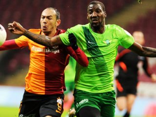 Arena'da Zorlu Randevu