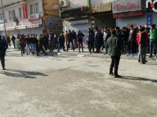 Hakkari ve Şırnak'ta Sokaklar Karıştı