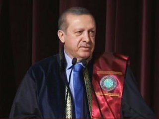 Erdoğan: Gençler Terör Örgütleri Sizi Esir Almasın