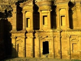 Çin Yeraltı Kenti Kuruyor