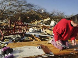 ABD'de Şiddetli Fırtına: En Az 14 Ölü
