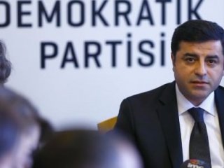 Demirtaş'tan Bölücü ve Tehditkar Cümleler