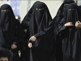 Çalışan 837 Kadını İnfaz Etti